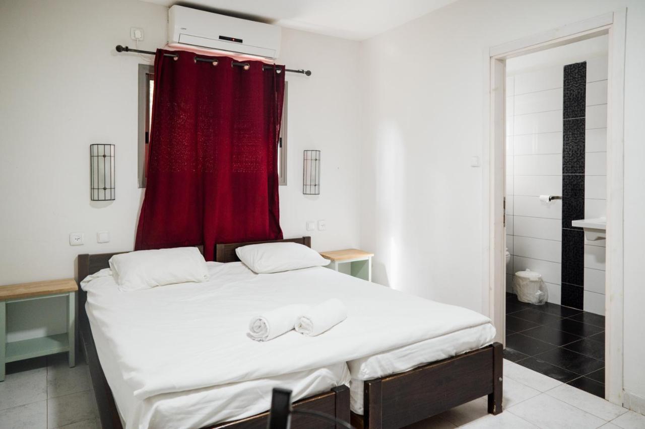 כפר הנופש קיבוץ גדות Kibbutz Gadot Galilean Resort エクステリア 写真